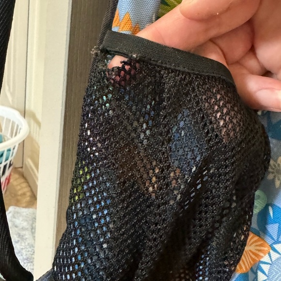 L.L. Bean floral explorer backpack blue with multicolored flowers - Picture 5 of 9